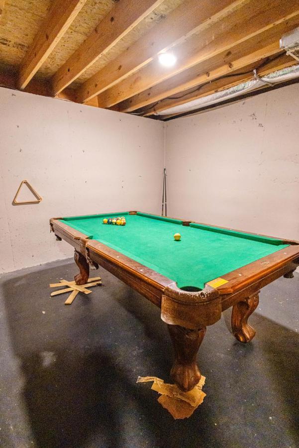 הוילה לקסינגטון Lux - Downtown Oasis - Pool Table! Free Parking! מראה חיצוני תמונה